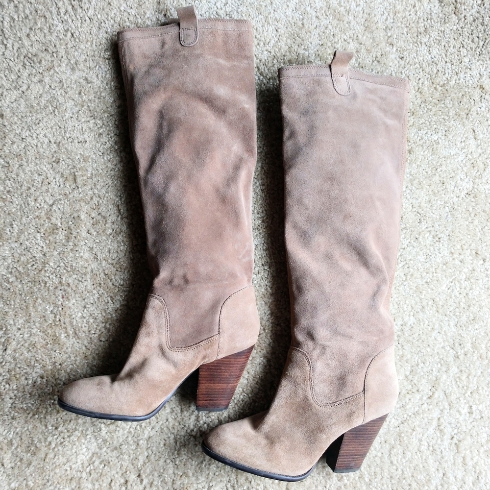 Vince Camuto Suede Brown Boot Block Heel Foxy 10B